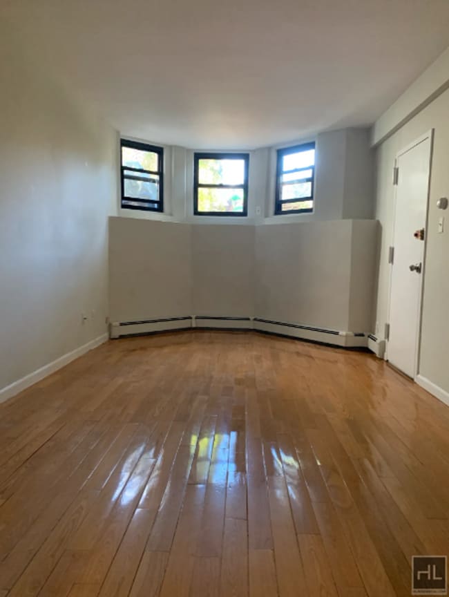 BAY RIDGE PARKWAY in Brooklyn, NY - Building Photo - Building Photo