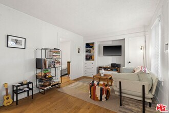 2009 Dell Ave in Los Angeles, CA - Building Photo - Building Photo