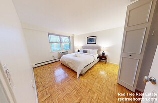 175 Freeman St, Unit 816 in Brookline, MA - Building Photo