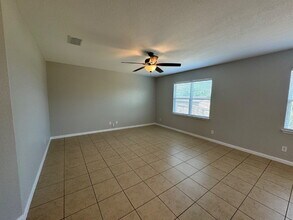 6361 Hibiscus in New Braunfels, TX - Building Photo - Building Photo