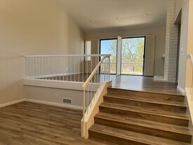 5 Valley View in Irvine, CA - Building Photo