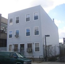 154 28th St Apartments