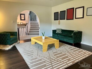 2309 Greenbrier Blvd in Pensacola, FL - Building Photo - Building Photo