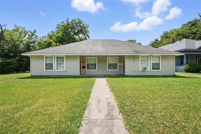 1326-1328 S Travis St in Sherman, TX - Building Photo