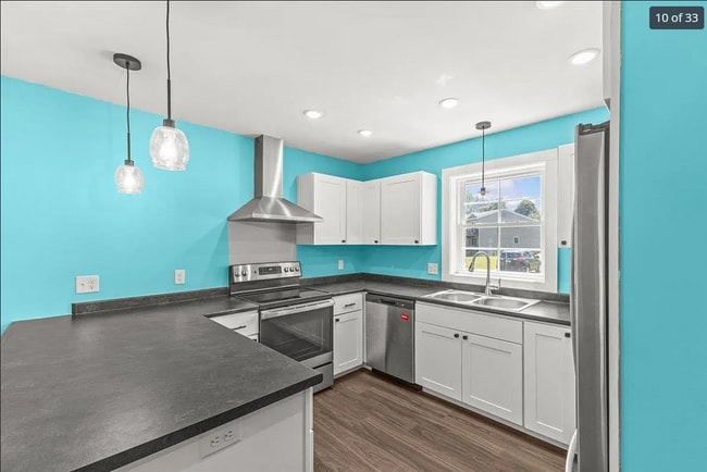 24 Wilsons End Pl in Essex Junction, VT - Building Photo - Building Photo