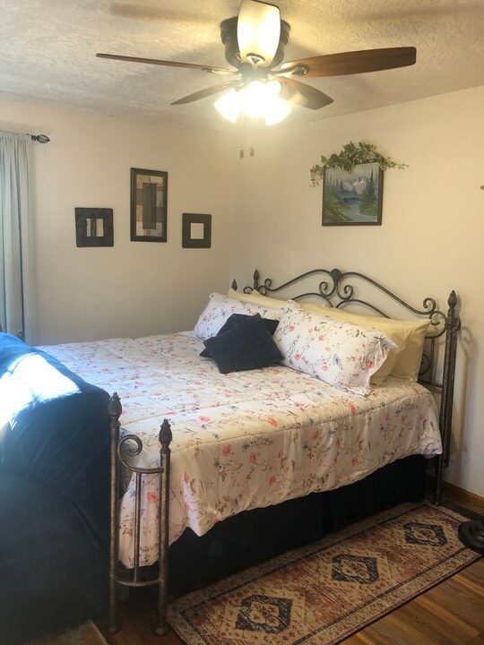 952 NW 23rd Ave in Camas, WA - Building Photo