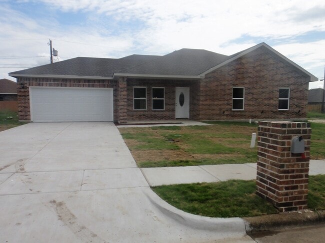 property at 4909 Jefferson St