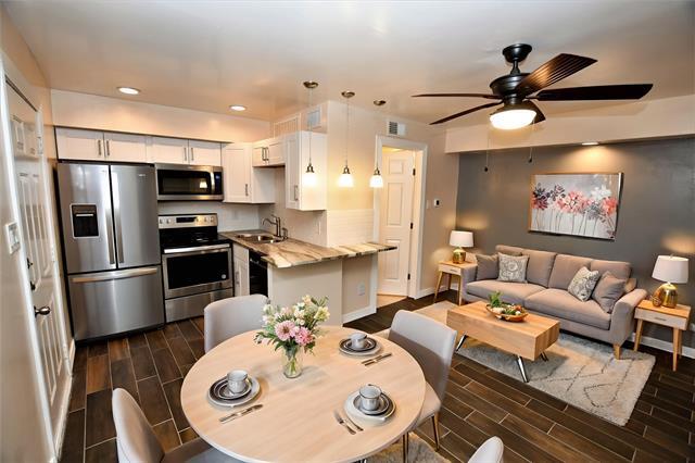 9821 Walnut St in Dallas, TX - Building Photo - Building Photo