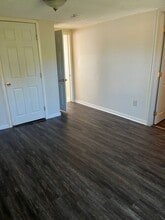 110 Conrad Ct in Glenville, WV - Building Photo - Building Photo