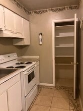 2104 Euclid St in Gretna, LA - Foto de edificio - Building Photo