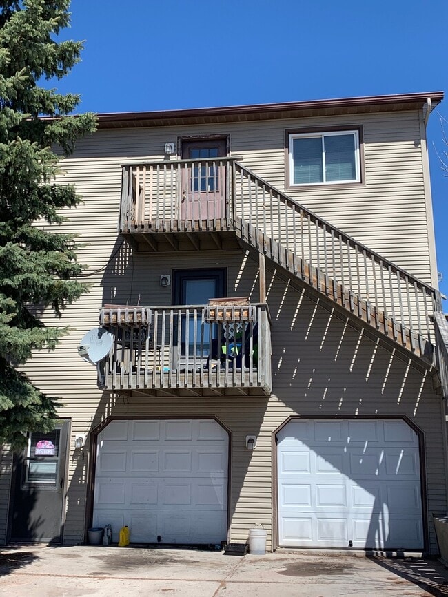 property at 532 Oregon Ave