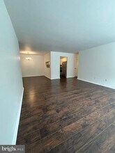 4606 Aberdeen Dr in Mount Laurel, NJ - Building Photo - Building Photo