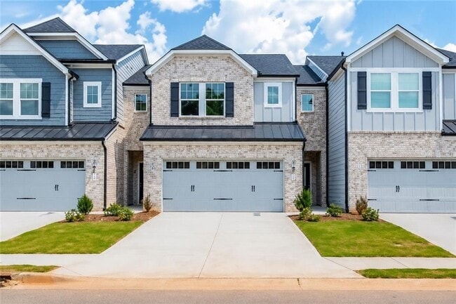property at 4192 Waratah Wy