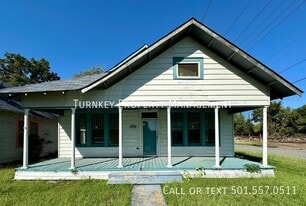 502 S Florida St in Pine Bluff, AR - Building Photo