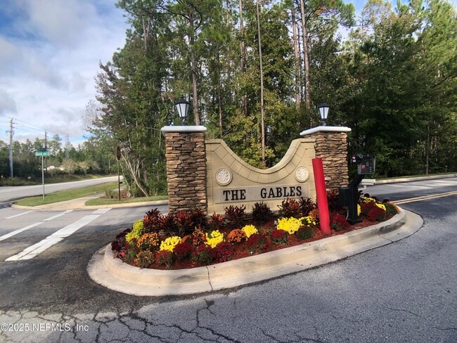 property at 358 Scrub Jay Dr