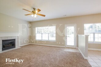 105 Mark Twain Ct in Mount Holly, NC - Building Photo - Building Photo