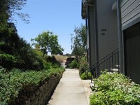 Sutter Hill in Sutter Creek, CA - Foto de edificio - Building Photo