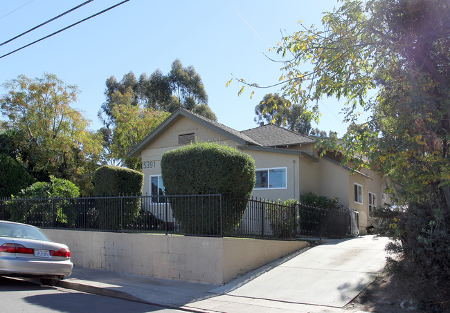 5391-5411 Santa Margarita St in San Diego, CA - Building Photo - Building Photo