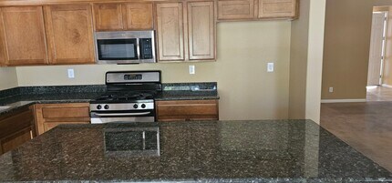 9018 Winchester Ridge St in Las Vegas, NV - Building Photo - Building Photo