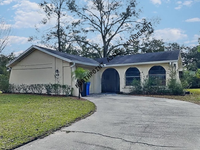 property at 601 Highview Terrace S