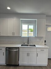 1128-32 12th St in Imperial Beach, CA - Building Photo - Building Photo