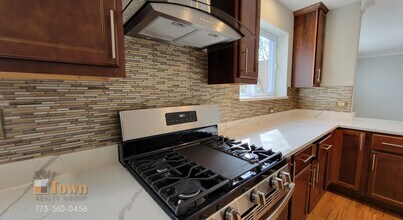 5346 N Francisco Ave, Unit 1 in Chicago, IL - Foto de edificio - Building Photo