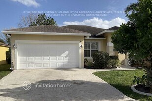 1324 Fishers Pl in Greenacres, FL - Building Photo