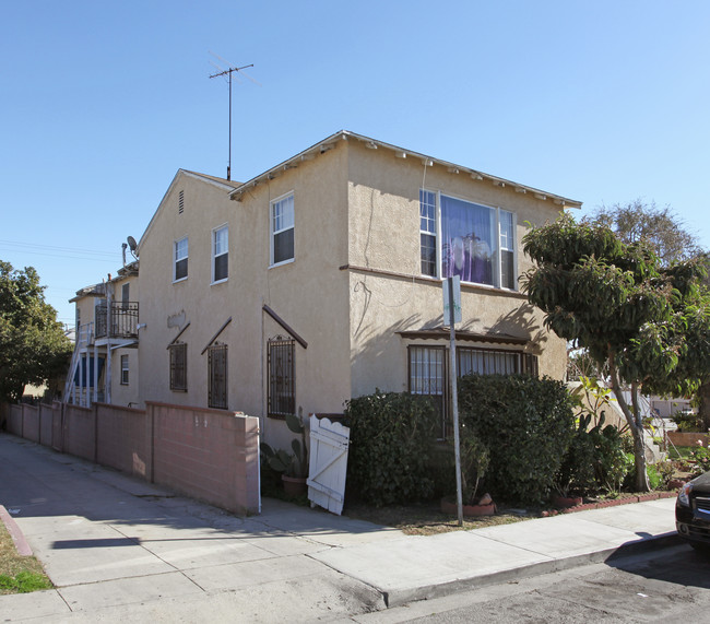 7010 Benson St in Huntington Park, CA - Building Photo - Building Photo