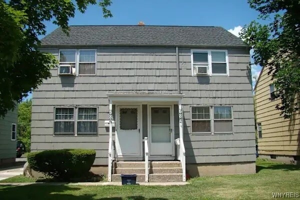 property at 684 Taunton Pl