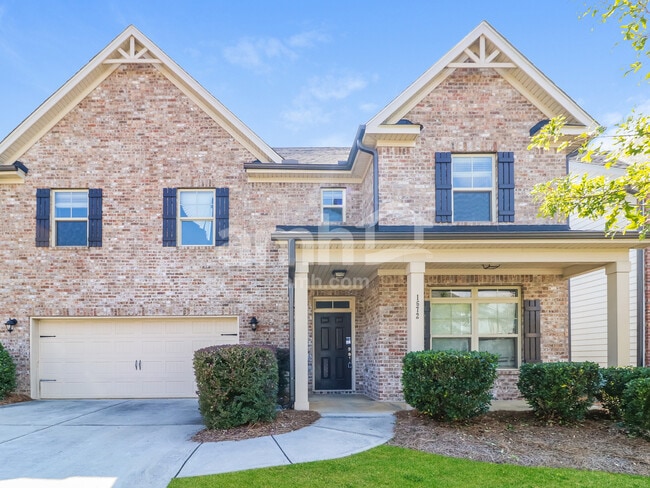 property at 1672 Weatherbrook Cir