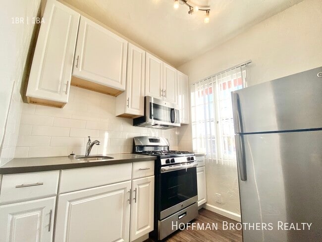 8517 Horner St, Unit 5 in Los Angeles, CA - Building Photo - Building Photo