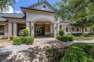 The Vista on Brodie in Austin, TX - Foto de edificio - Building Photo