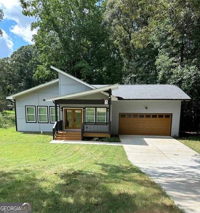 property at 7428 Mockingbird Trail