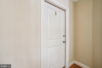 409 E Raymond Ave in Alexandria, VA - Building Photo - Building Photo