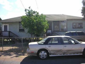 87-204 Kulaaupuni St in Waianae, HI - Foto de edificio - Building Photo