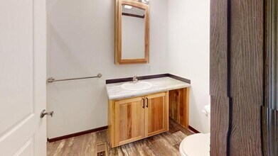 133 Northwest Dr in Bismarck, ND - Building Photo - Building Photo