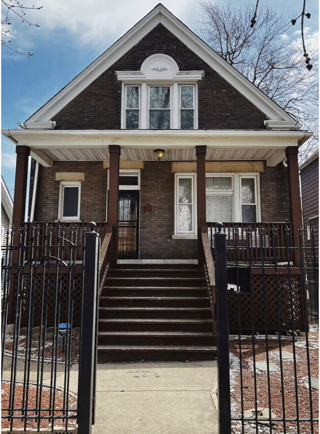 property at 2867 E 77th St