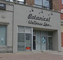 104-110 Colborne St in Brantford, ON - Building Photo