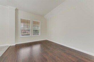 832 Ridge Point Dr in Grand Prairie, TX - Building Photo - Building Photo