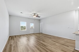 88 Ashe Juniper Wy in Magnolia, TX - Building Photo - Building Photo