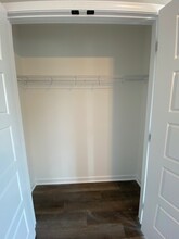 225 Newtown Rd in Watertown, TN - Foto de edificio - Building Photo