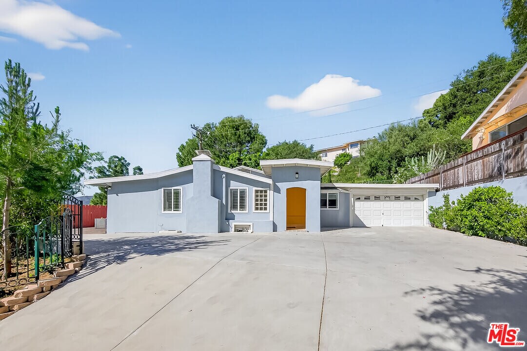 4603 Ocean View Blvd in La Cañada Flintridge, CA - Building Photo