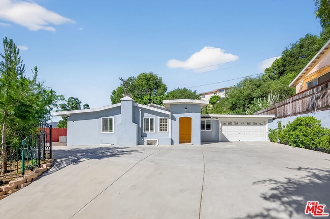 property at 4603 Ocean View Blvd