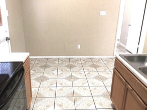 702 Castlewick Ct in Arlington, TX - Building Photo - Building Photo