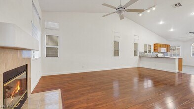 5419 Valley Wells Way in Las Vegas, NV - Building Photo - Building Photo