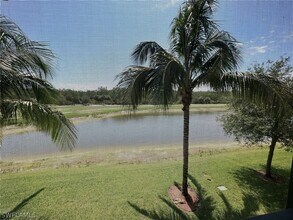 17986 Bonita National Blvd in Bonita Springs, FL - Foto de edificio - Building Photo