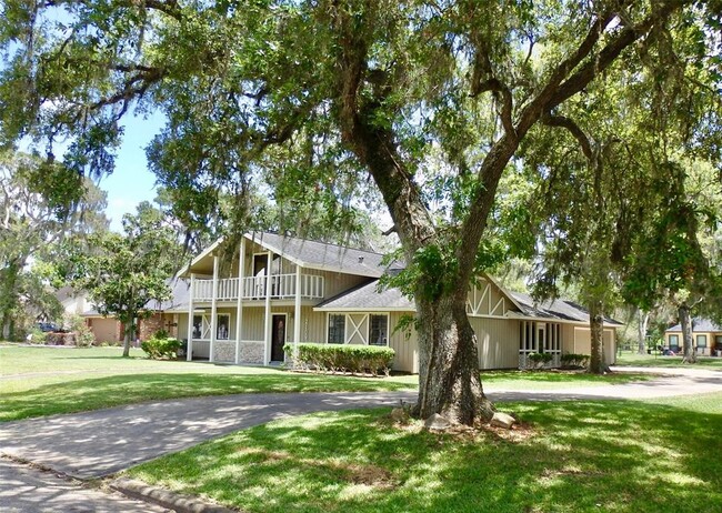 property at 2109 Riverside Dr