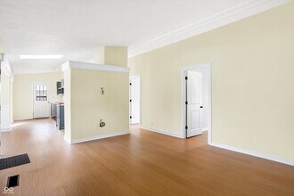 131 Belaire Dr in Whiteland, IN - Building Photo - Building Photo