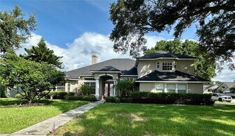 3637 Rothbury Dr in Belle Isle, FL - Building Photo