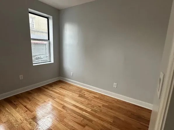 469 Lincoln St in Palisades Park, NJ - Foto de edificio - Building Photo